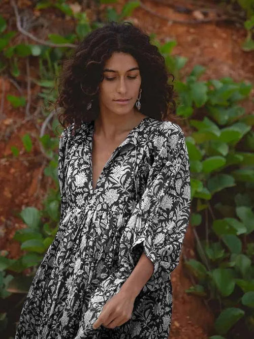 Bohemian Midi Dress with Lantern Sleeves Loose Silhouette