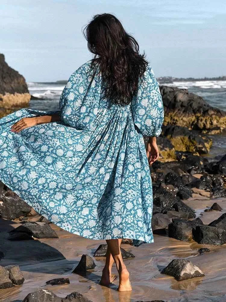 Bohemian Midi Dress with Lantern Sleeves Loose Silhouette